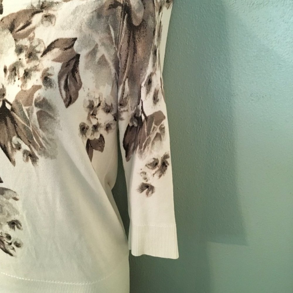White House/ Black Market Blouse - Picture 3 of 8